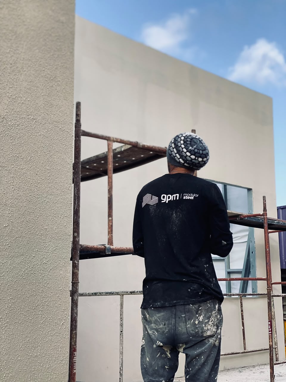 Etapa de montagem de construção modular em Steel Frame